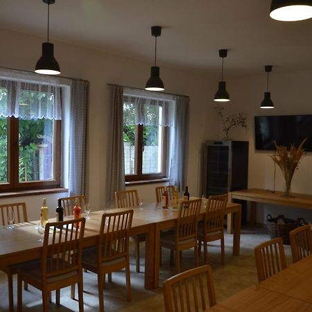 Penzion v rodinném vinařství Kadubcovi Lipov Extérieur photo
